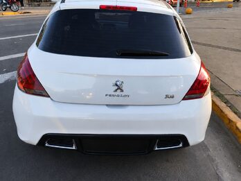 PEUGEOT 308 1.6 ALLURE NAV - AÑO 2.017