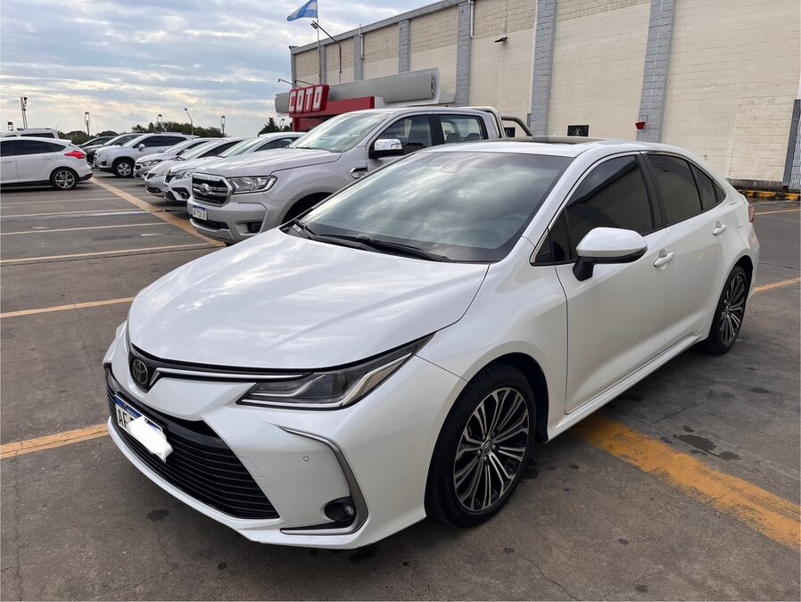 OPORTUNIDAD COROLLA 2023. SEG 2.0 KM 27000
