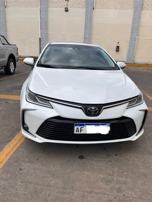OPORTUNIDAD COROLLA 2023. SEG 2.0 KM 27000