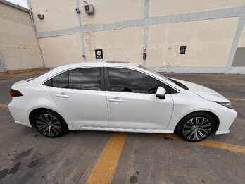 OPORTUNIDAD COROLLA 2023. SEG 2.0 KM 27000