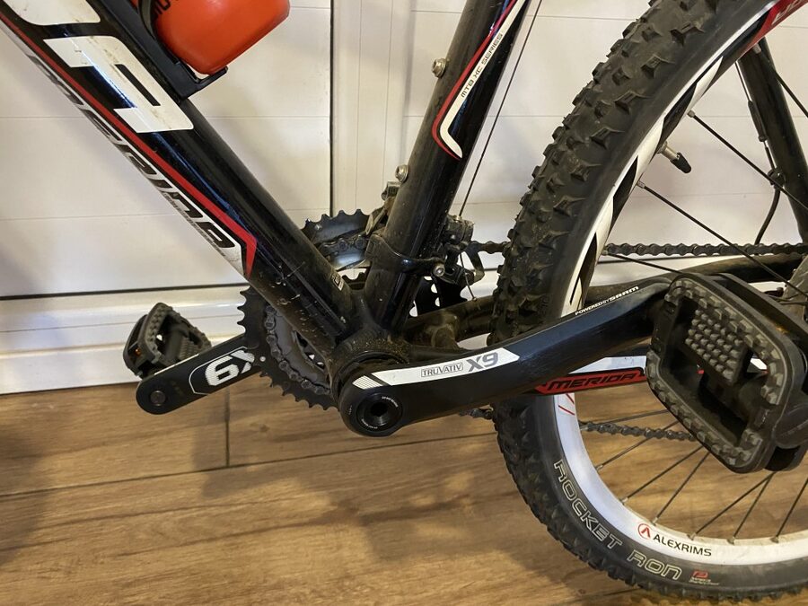 Bicicleta MEDIDA MATTS 1200 TSF - Rodado 26 -Talla 18. Equipamiento de 1°.