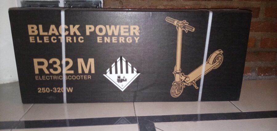 Monopatin Eléctrico Black Power R32M - nuevo en caja original