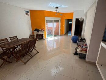VENDO CASA CALLE SAN LUIS