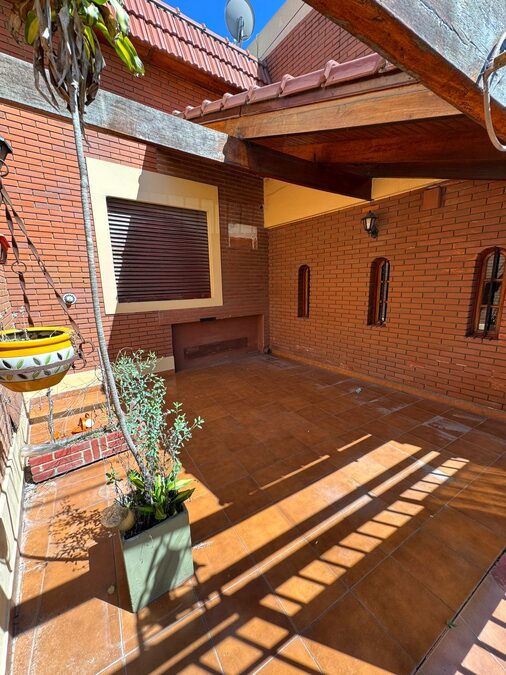 VENDO CASA CALLE SAN LUIS