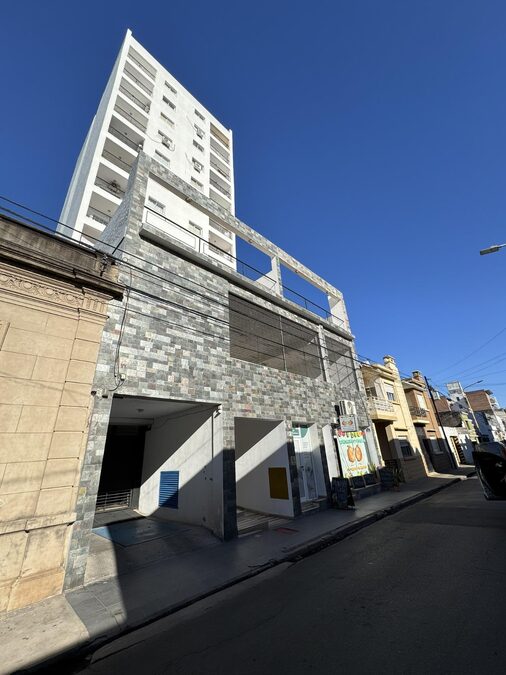 Cochera a cuadras de casa de gobierno