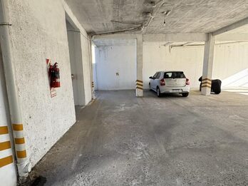 Cochera a cuadras de casa de gobierno