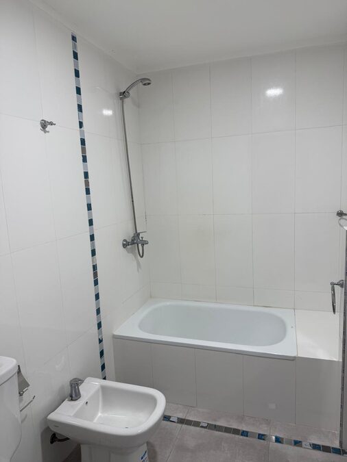 Departamento un dormitorio a metros de la  saenz peña