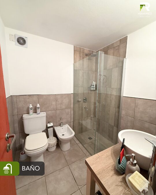 Departamento TOTALMENTE RENOVADO.