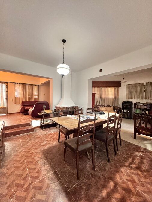 CASA + DEPARTAMENTO INDEPENDIENTE EN VENTA