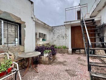CASA + DEPARTAMENTO INDEPENDIENTE EN VENTA