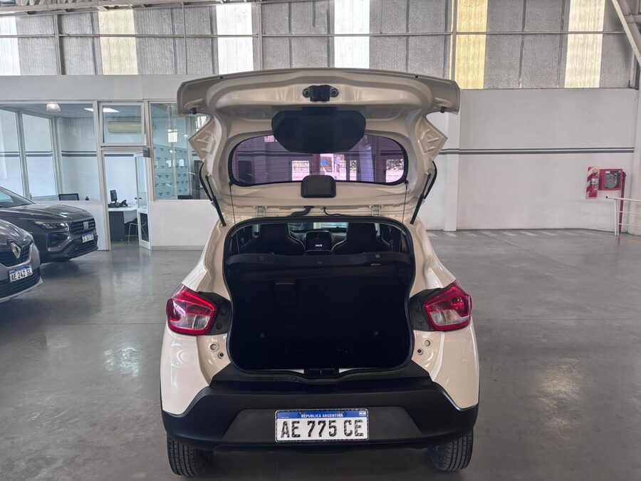 KWID 1.0 12V ICONIC - AÑO 2021 - 146.637KM