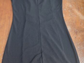 VESTIDO CORTO NEGRO TALLE 1-2