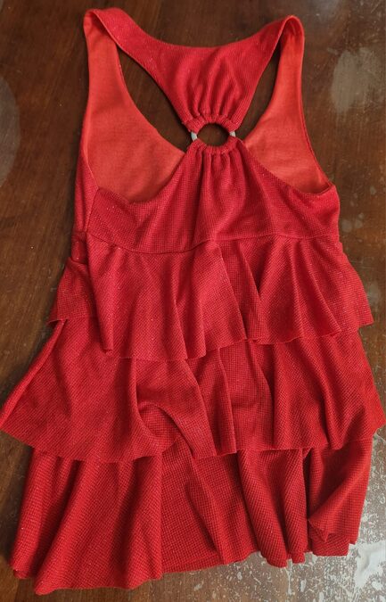MUSCULOSA ROJA DE LUREX TALLE 2-3