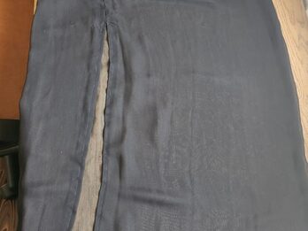 POLLERA LARGA GASA NEGRA TALLE 2-3