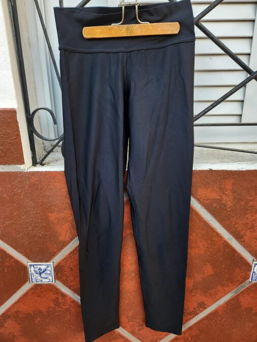 CALZA NEGRA LICRA TALLE 2-3