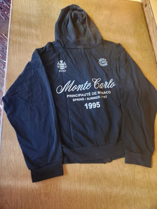 CAMPERA NEGRA ALGODON TALLE 3-4