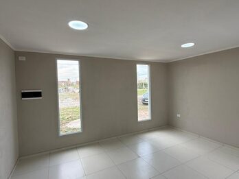 CASA DE 2 DORMITORIOS A ESTRENAR, APTA CREDITO HIPOTECARIO, COLONIA ENSAYO