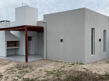 CASA DE 2 DORMITORIOS A ESTRENAR, APTA CREDITO HIPOTECARIO, COLONIA ENSAYO