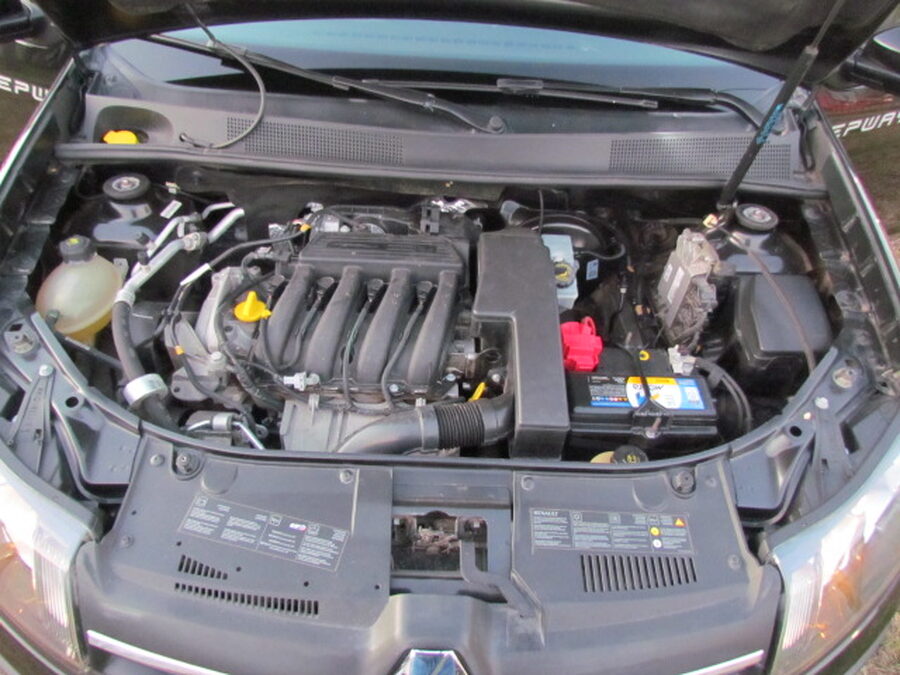 RENAULT SANDERO 1.6 STEPWAY DINAMIQUE