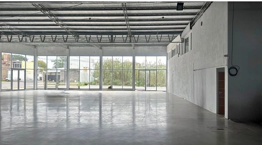 Alquiler Salón comercial/Galpón