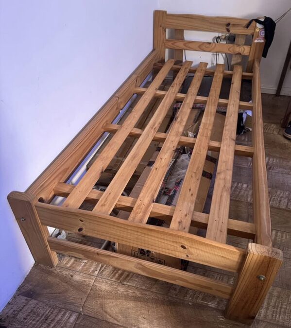 cama de pino 1 plaza