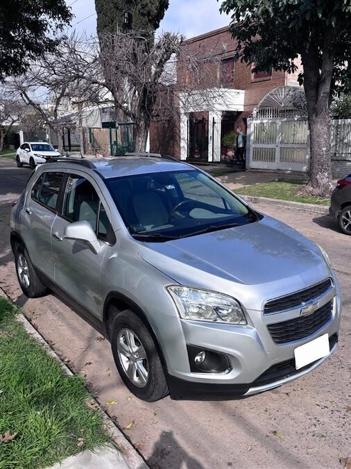 Vendo Tracker 2015 primera mano