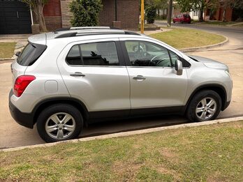 Vendo Tracker 2015 primera mano