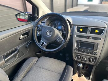 Vendo Suran 1.6 comfortline  con GNC