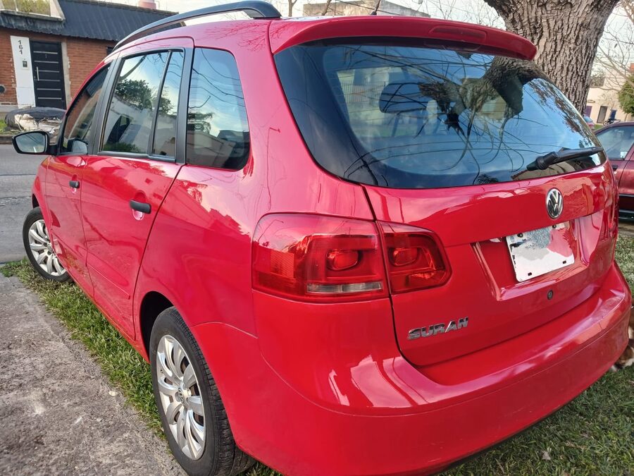 Vendo Suran 1.6 comfortline  con GNC