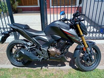 Vendo Honda CB Twister 300 año 2023