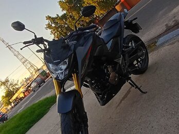 Vendo Honda CB Twister 300 año 2023