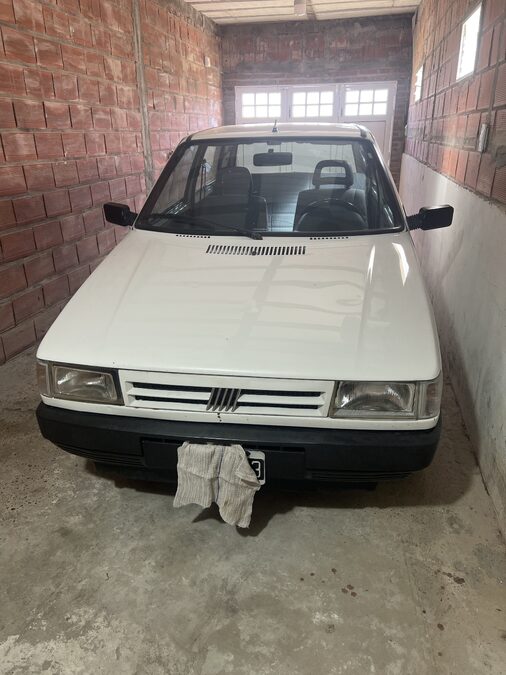 Fiat uno modelo 98
