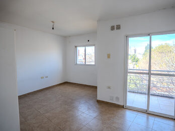 Monoambiente en venta – Calle Libertad, centro de Paraná