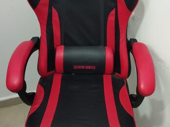 silla gamer roja