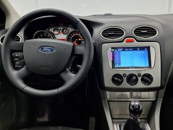 FORD FOCUS EXE TREND - 2012 - 143.000 KMS
