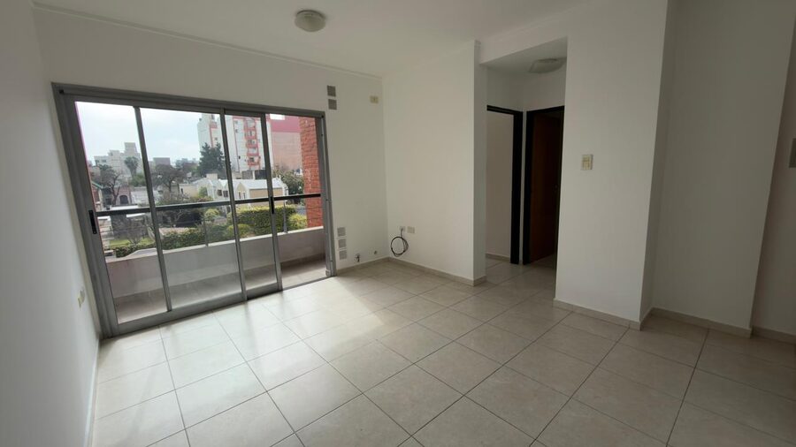 EN ALQUILER DPTO 1 DORMITORIO - ZONA CENTRO