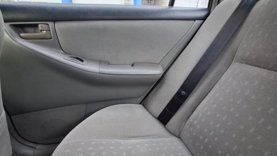 Vendo  toyota Corolla   xei 2005  Automático