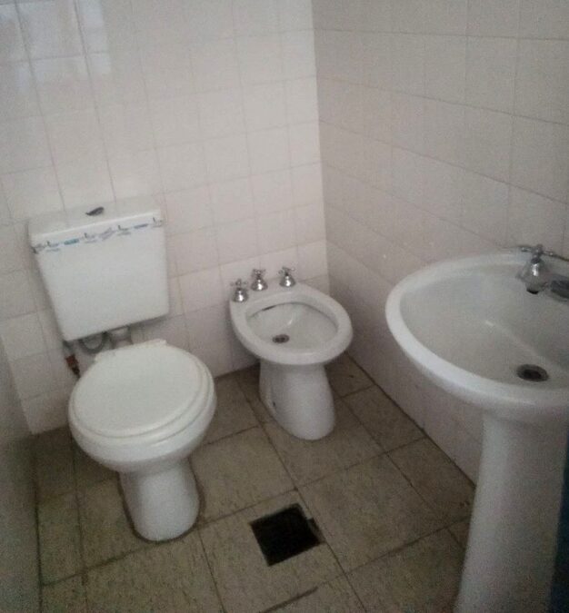 PARTICULAR  ALQUILA DEPTO CÉNTRICO P/2 PERSONAS EN PARANÁ