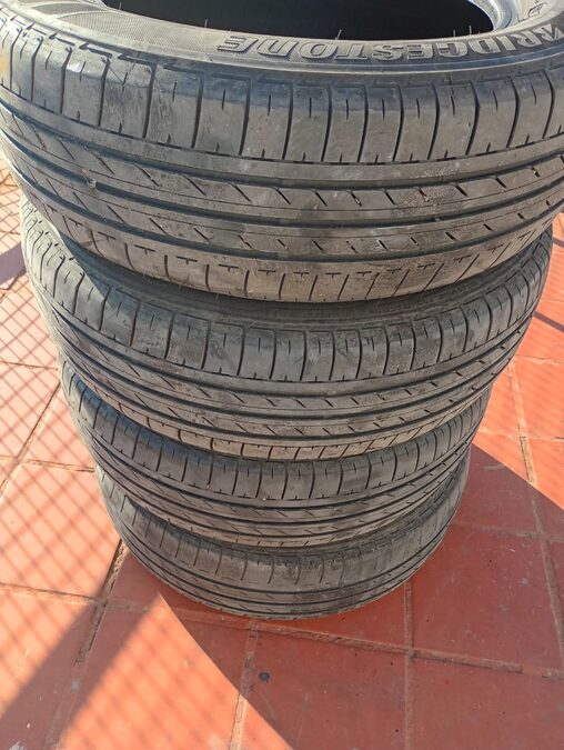 VENDO 4 CUBIERTAS USADAS