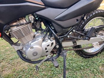 Moto XR 150 L...