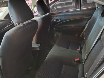 YARIS UNICA DUEÑA VENDO PERMUTO