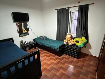 CASA EN VENTA | GRAN TERRENO | PARANÁ
