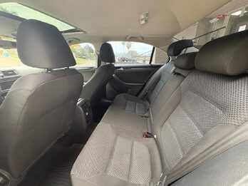 VOLKSWAGEN  VENTO  2.5 170 HP ADVANCE PLUS. RECIBO VEHICULO