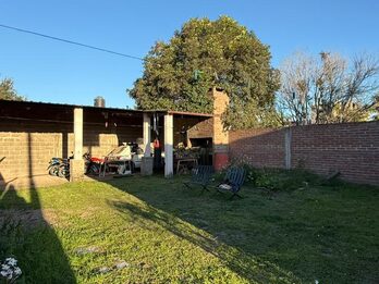 📍 COLONIA AVELLANEDA - CASA 3 DORM CON GRAN PATIO | USD 45.000 🏠🌳