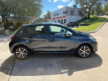PEUGEOT  208  1.6 ALLURE PK. RECIBO VEHICULO