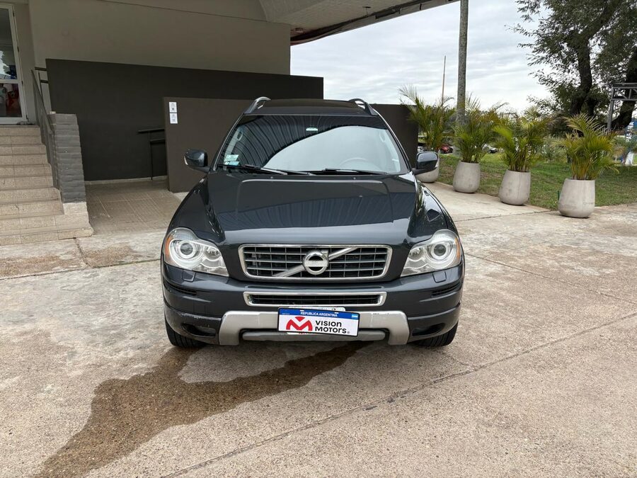 VOLVO  XC 90 2.4 D5 AT LUXURY. recibo vehículo