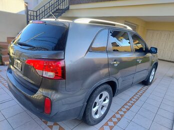 Vendo Kia Sorento 2013