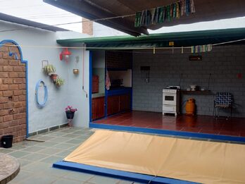 SE VENDE CASA