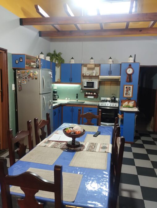 SE VENDE CASA