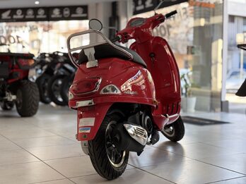 VESPA VXL 150